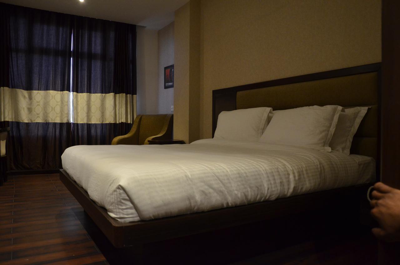 Hotel Fortune Blue Sikar Экстерьер фото